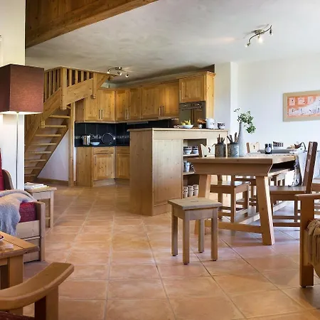 Les Alpages De Champagny Hotel apartamentowy 4*