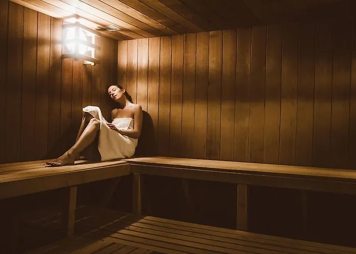 Aparthotel Les Alpages De Champagny 3*